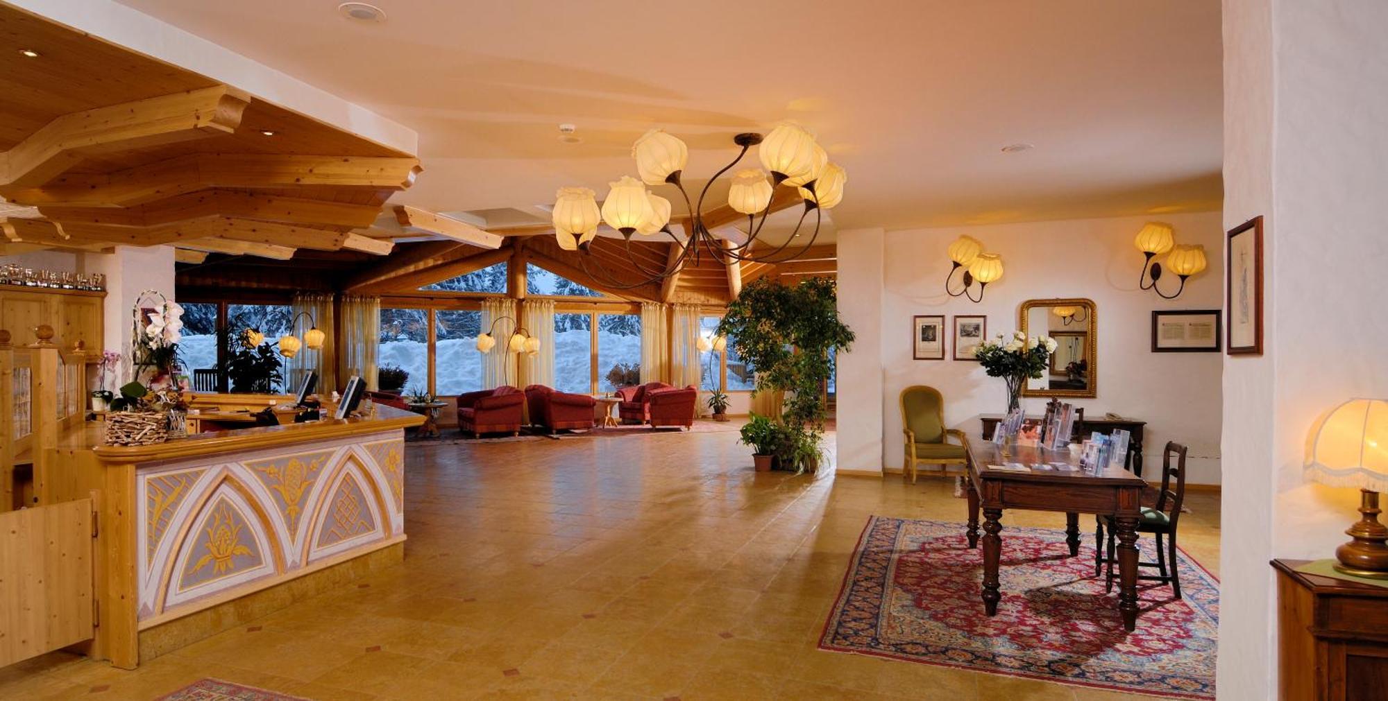 Carlo Magno Hotel Spa Resort Madonna Buitenkant foto